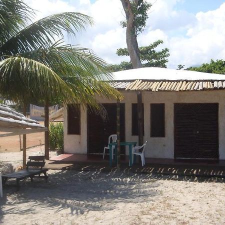 Old Bucanners Hotel La Ceiba Exterior foto